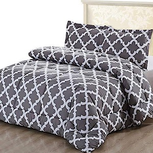 Comforter Manufacturer & Supplier in Pakistan